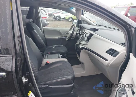 2014 Toyota Sienna Se 8 Passenger from USA, damaged, VIN 5TDXK3DCXES460558